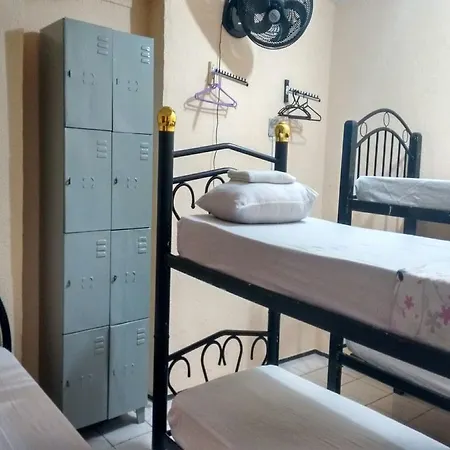 Ilha Do Sol - Hostel & Pousada Fortaleza (Ceara)