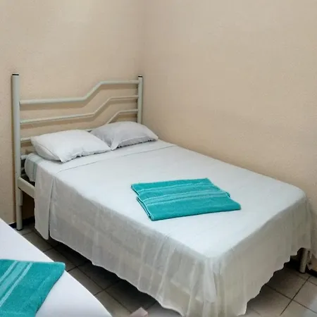 Casa de hóspedes Ilha Do Sol - Hostel & Pousada *